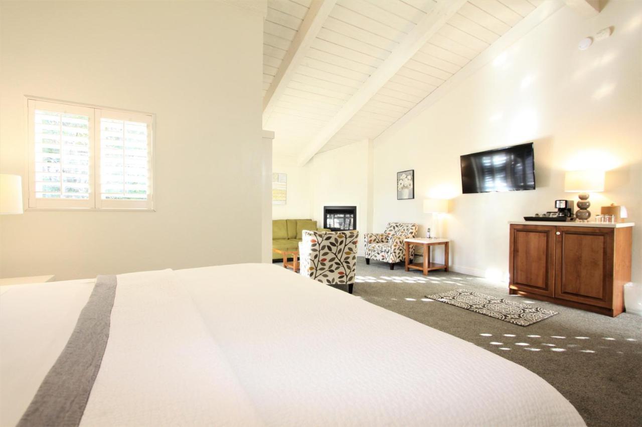 Lobos Lodge Carmel-by-the-Sea Extérieur photo